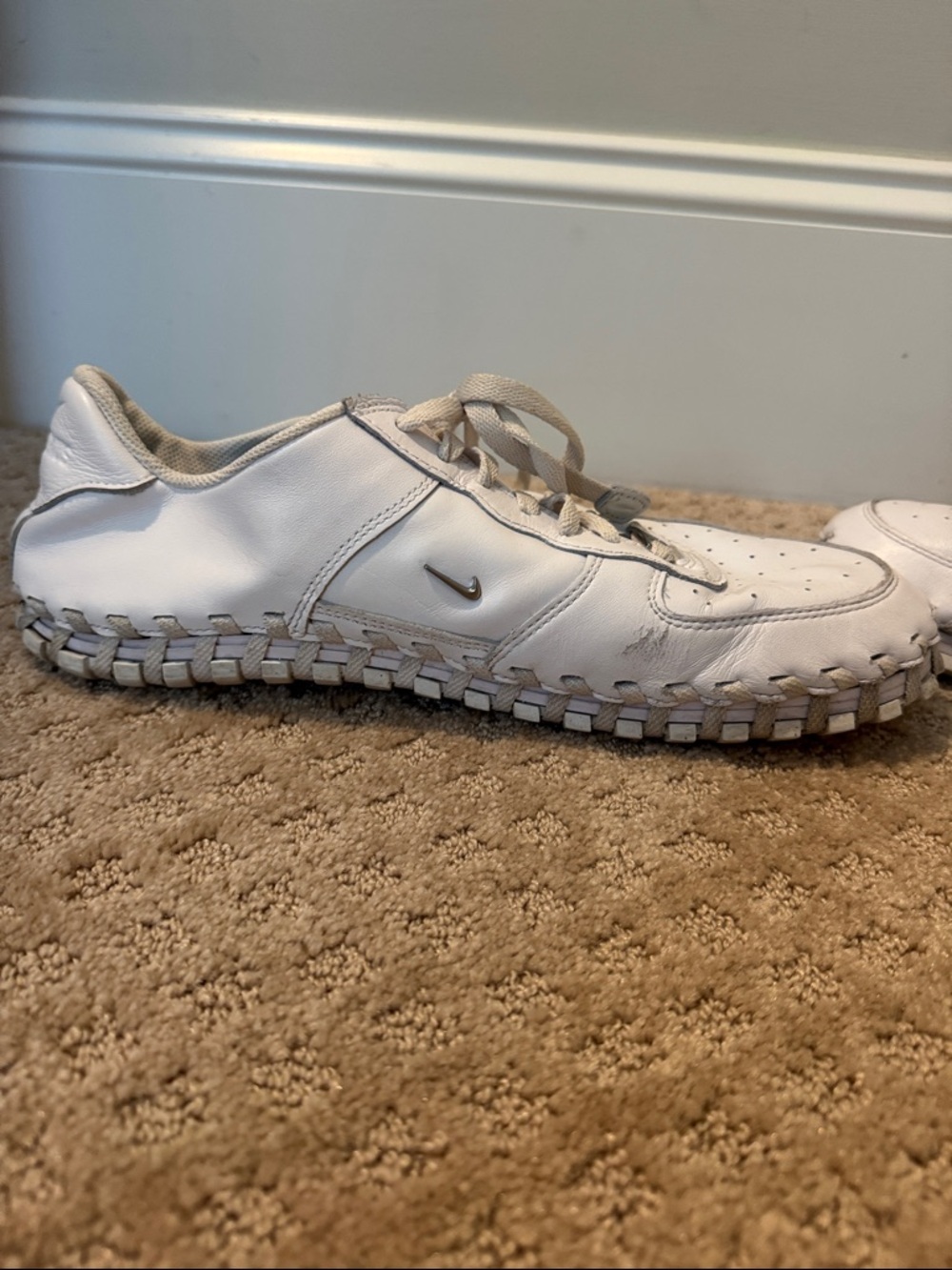Nike x Jacquemus JF1 low LX White Leather Men’s Casual Sneakers - Picture 8 of 9